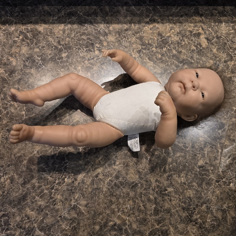 17" Reborn Berenguer Baby Doll Weighted With Cloth Body Around 3.2 Lbs 03-05 - Picture 5 of 14